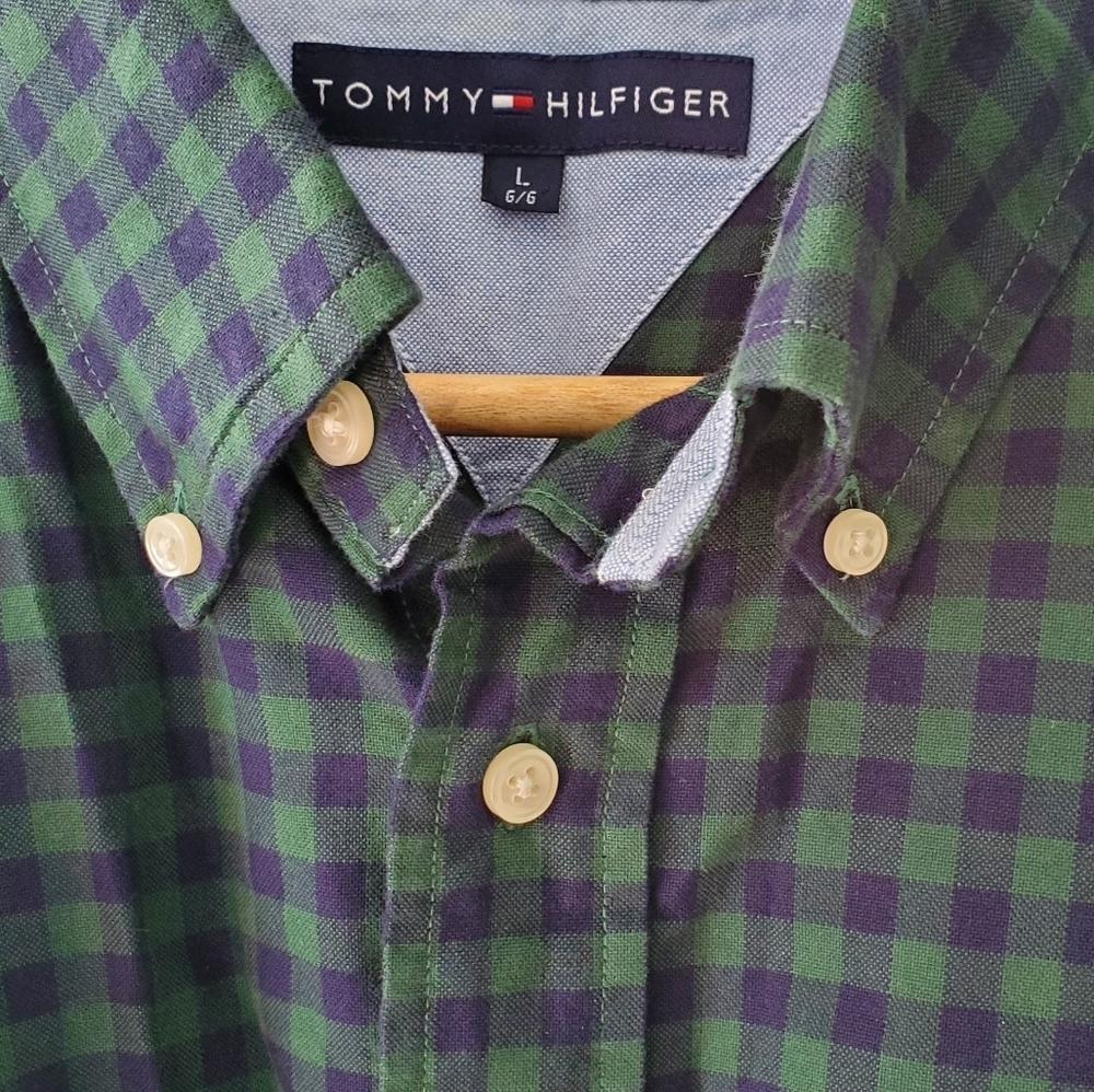 Tommy Hilfiger Navy and Green Check Button Up - Picture 5 of 5